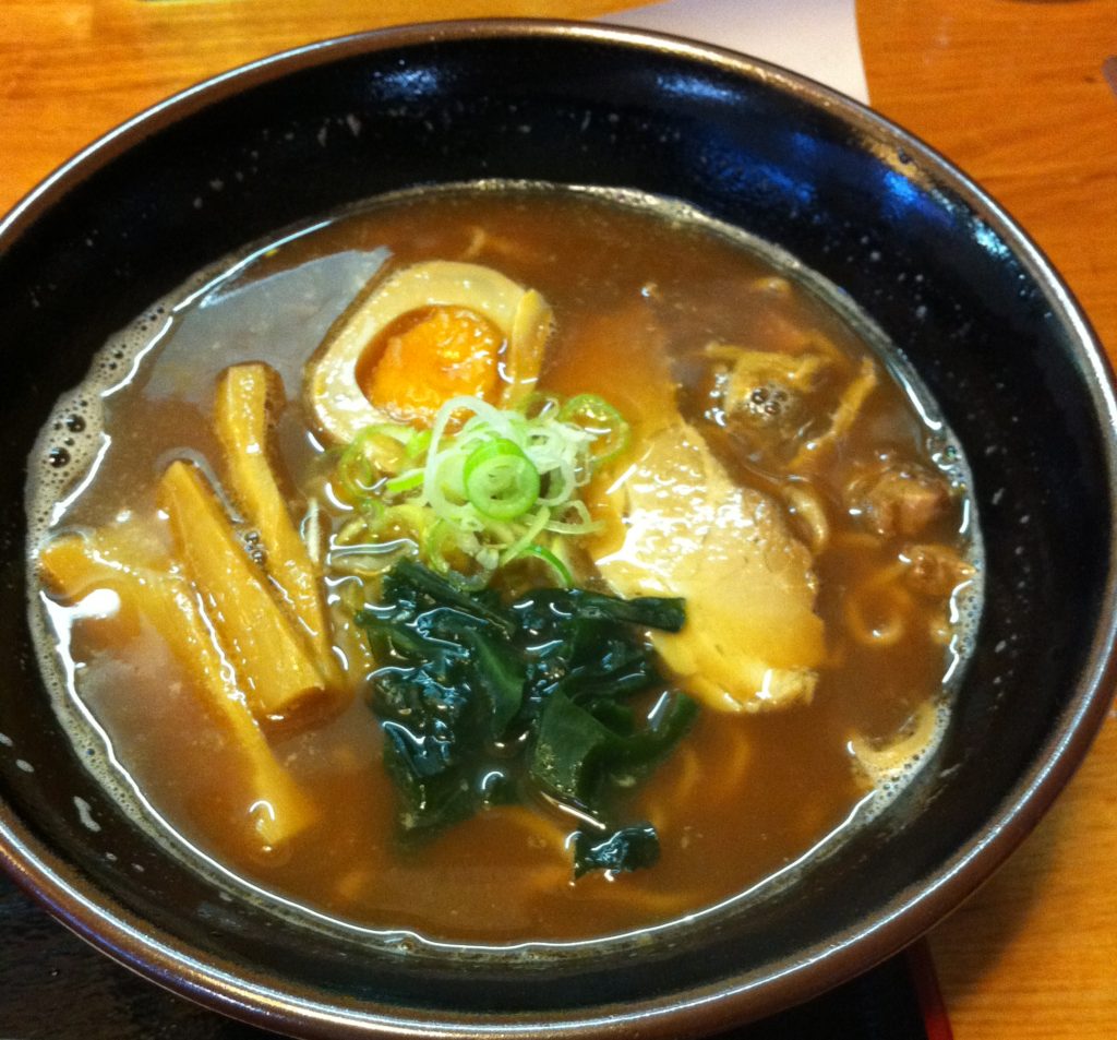 まりんの「入善ブラウンラーメン」やちゃ